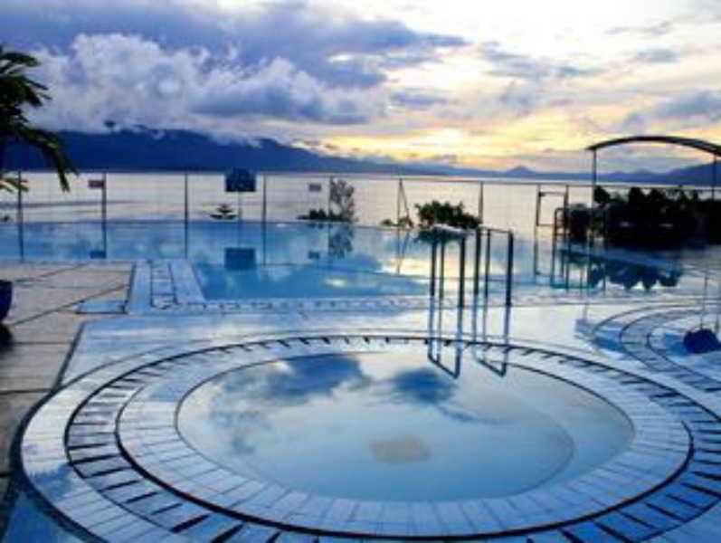 Danau Toba International Cottage Parapat Extérieur photo