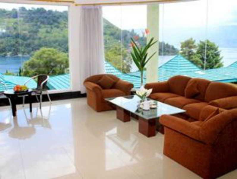Danau Toba International Cottage Parapat Extérieur photo